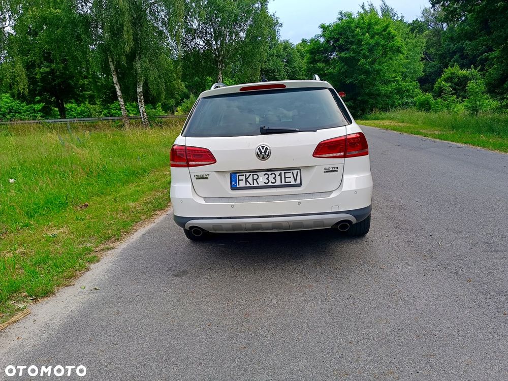 Volkswagen Passat 2.0 TDI 4Motion DSG BlueMotion Tech Highline - 7
