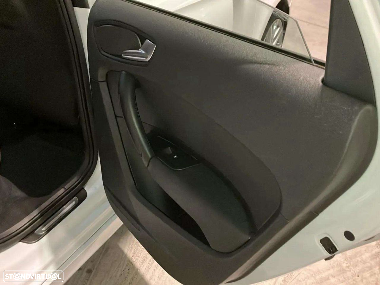 Audi A1 Sportback 1.6 TDI S-line - 21
