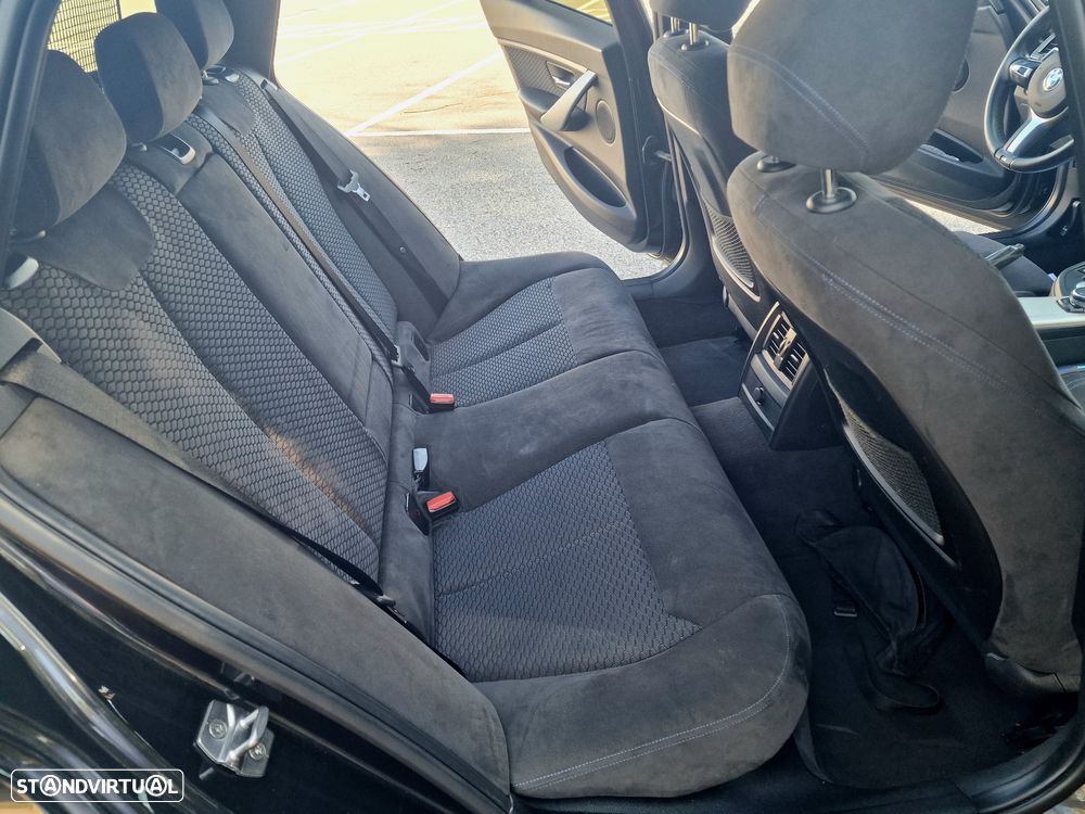 BMW 320 d Touring Auto Pack M - 19
