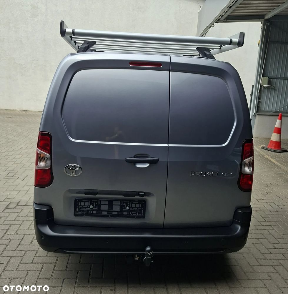 Toyota Proace City - 15