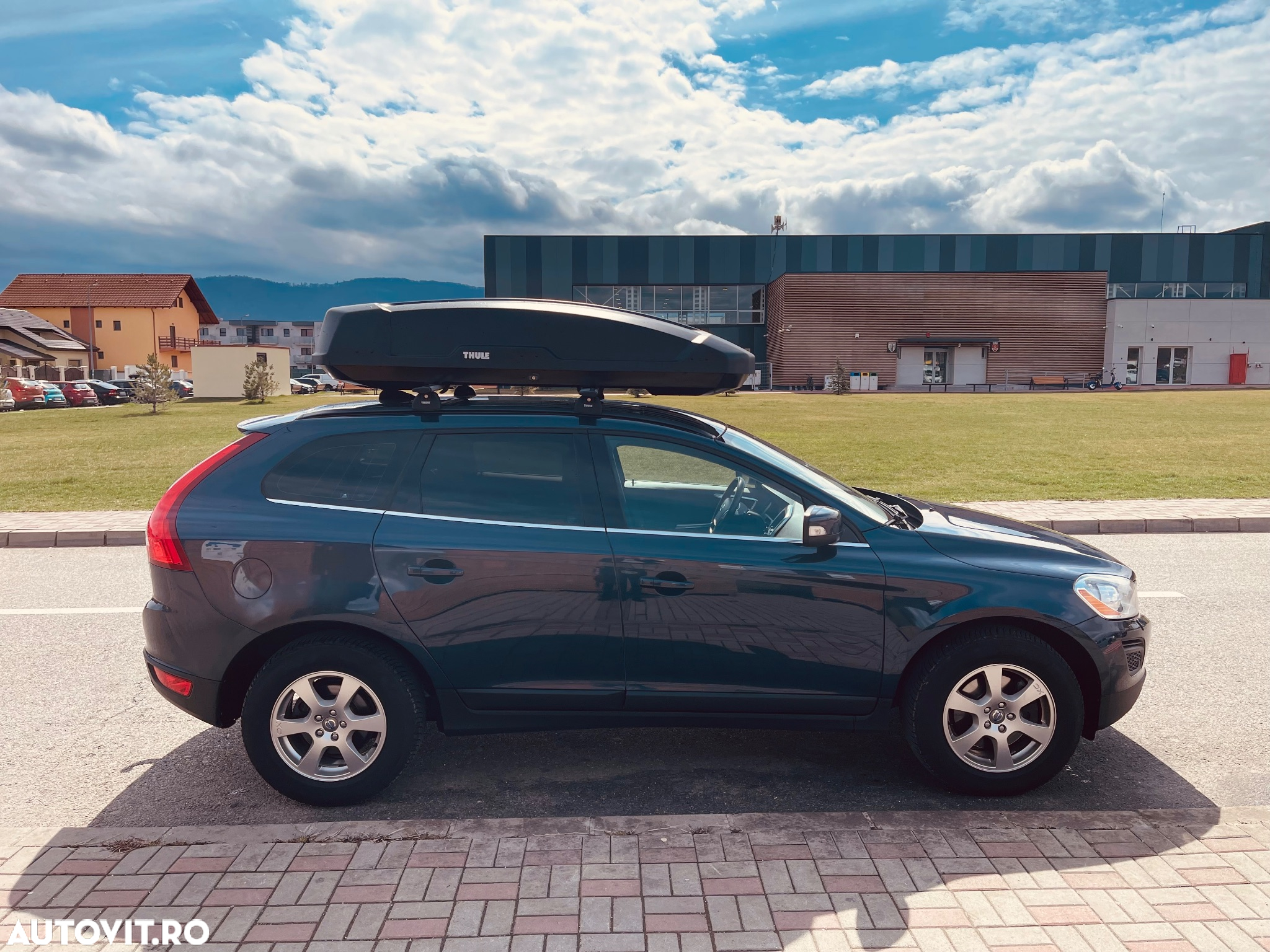 Volvo XC 60 D3 Aut. Momentum - 3