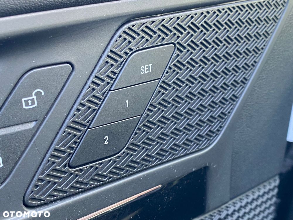 BMW X1 sDrive20i mHEV M Sport sport - 27