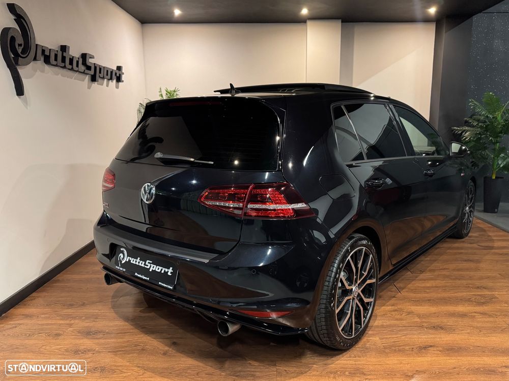 VW Golf GTI Performance BlueMotion DSG - 52