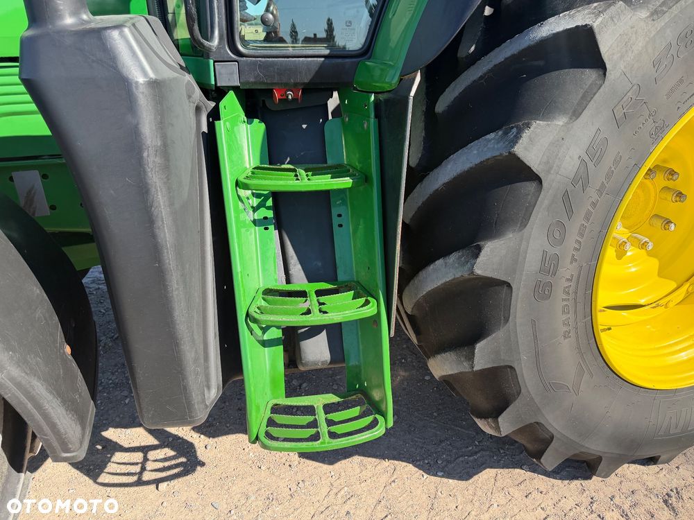 John Deere 7430 - 13