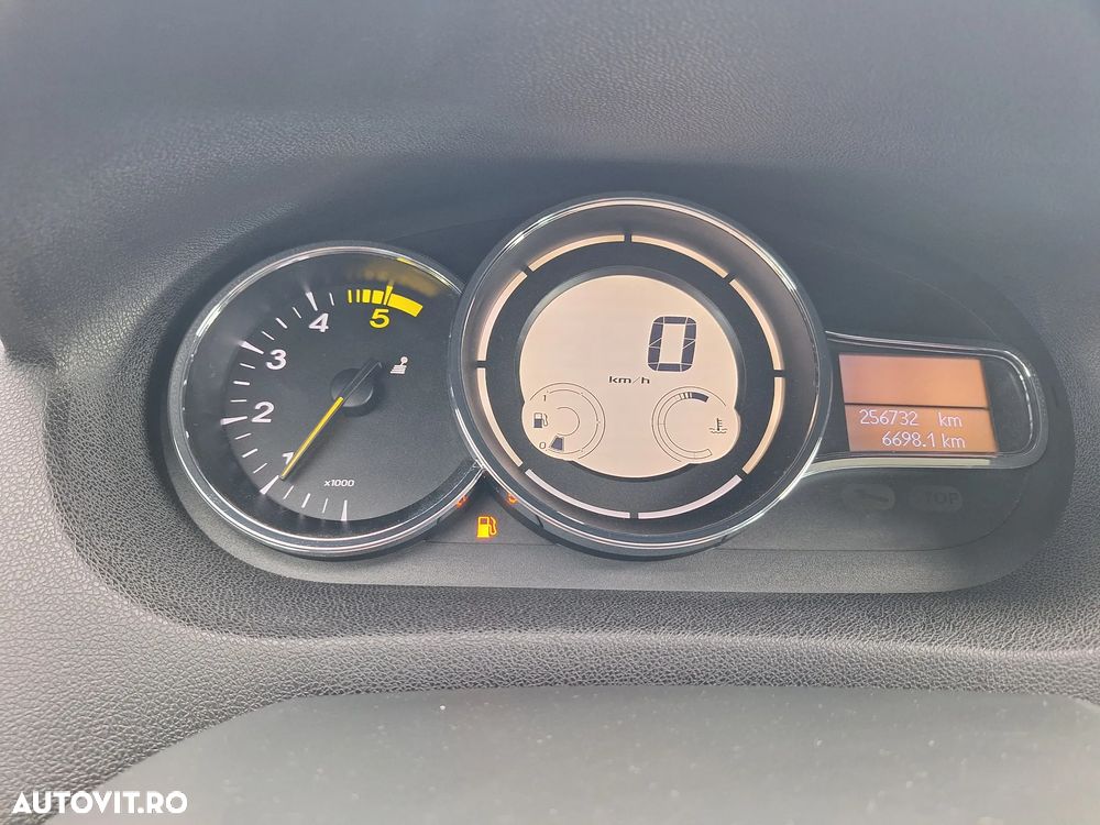 Renault Megane ENERGY dCi 110 Start & Stop Bose Edition - 20