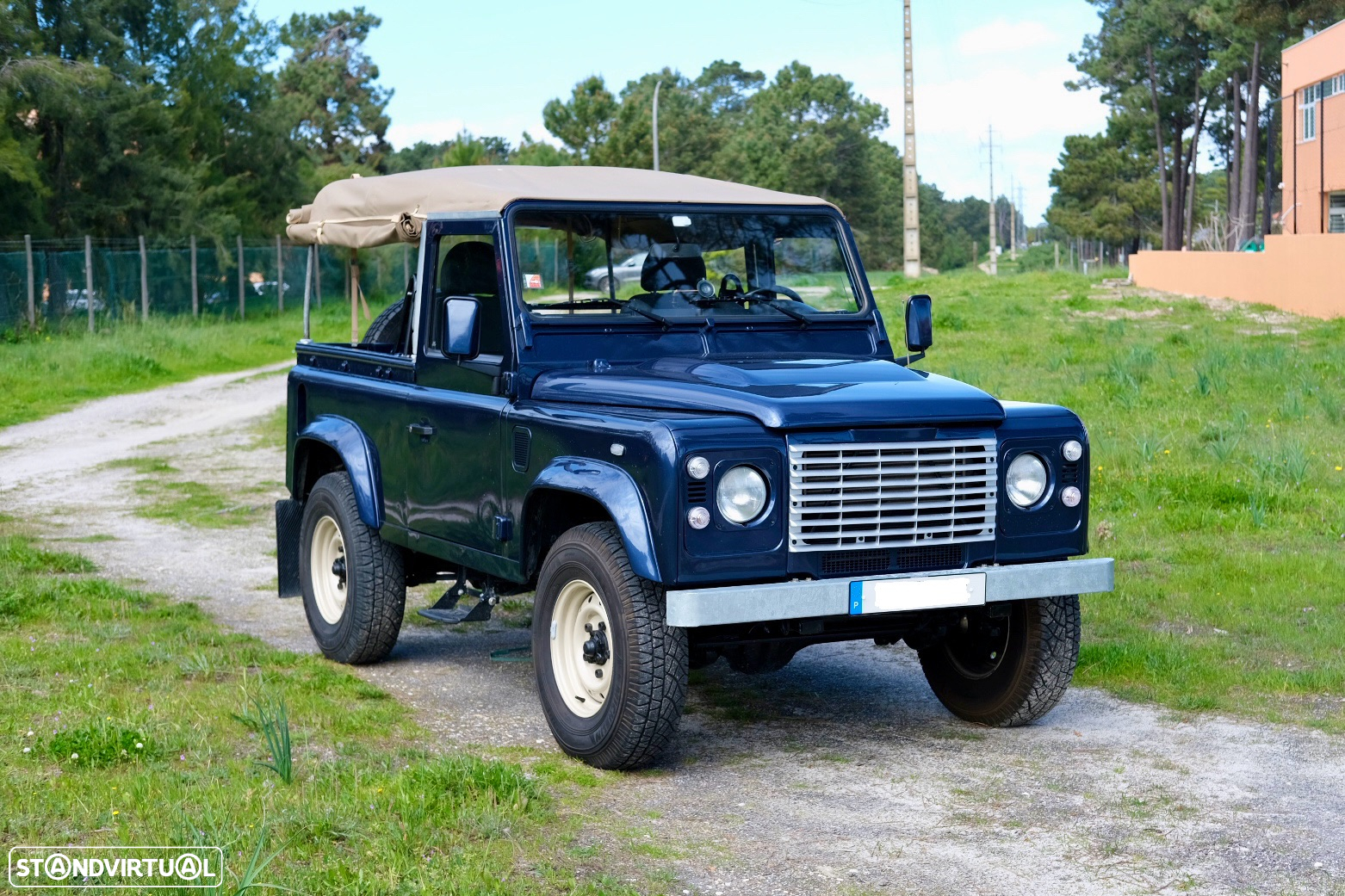 Land Rover Defender 90 SW 2.4 CRD S - 2