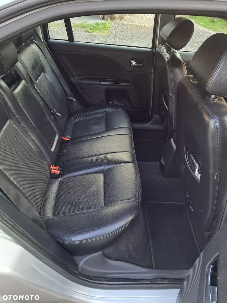 Ford Mondeo 2.0 TDCI Ghia - 15
