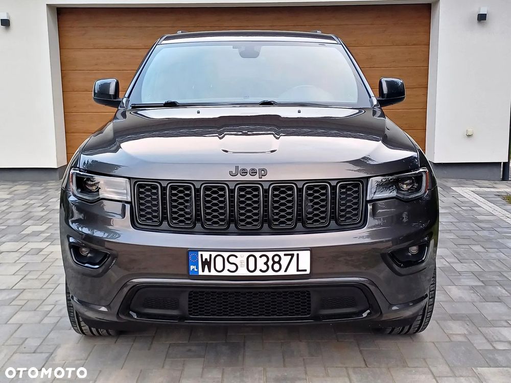 Jeep Grand Cherokee - 2