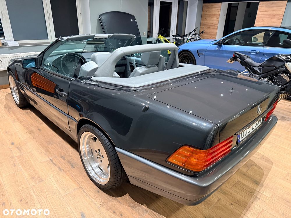 Mercedes-Benz SL - 26