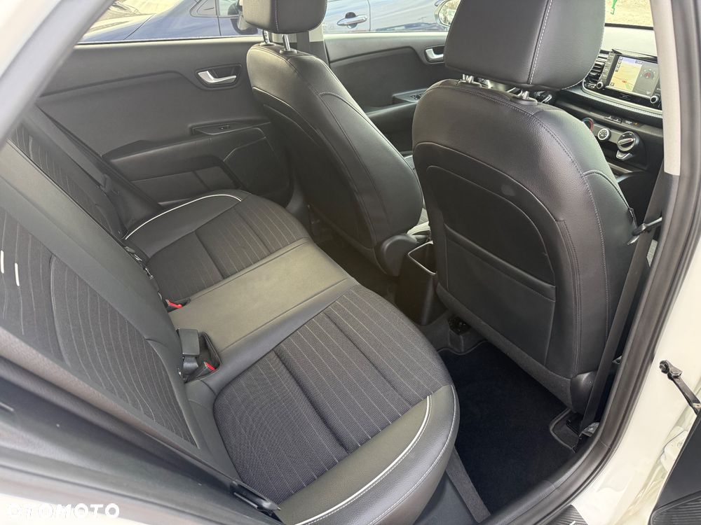 Kia Rio 1.0 T-GDI GT-Line - 11