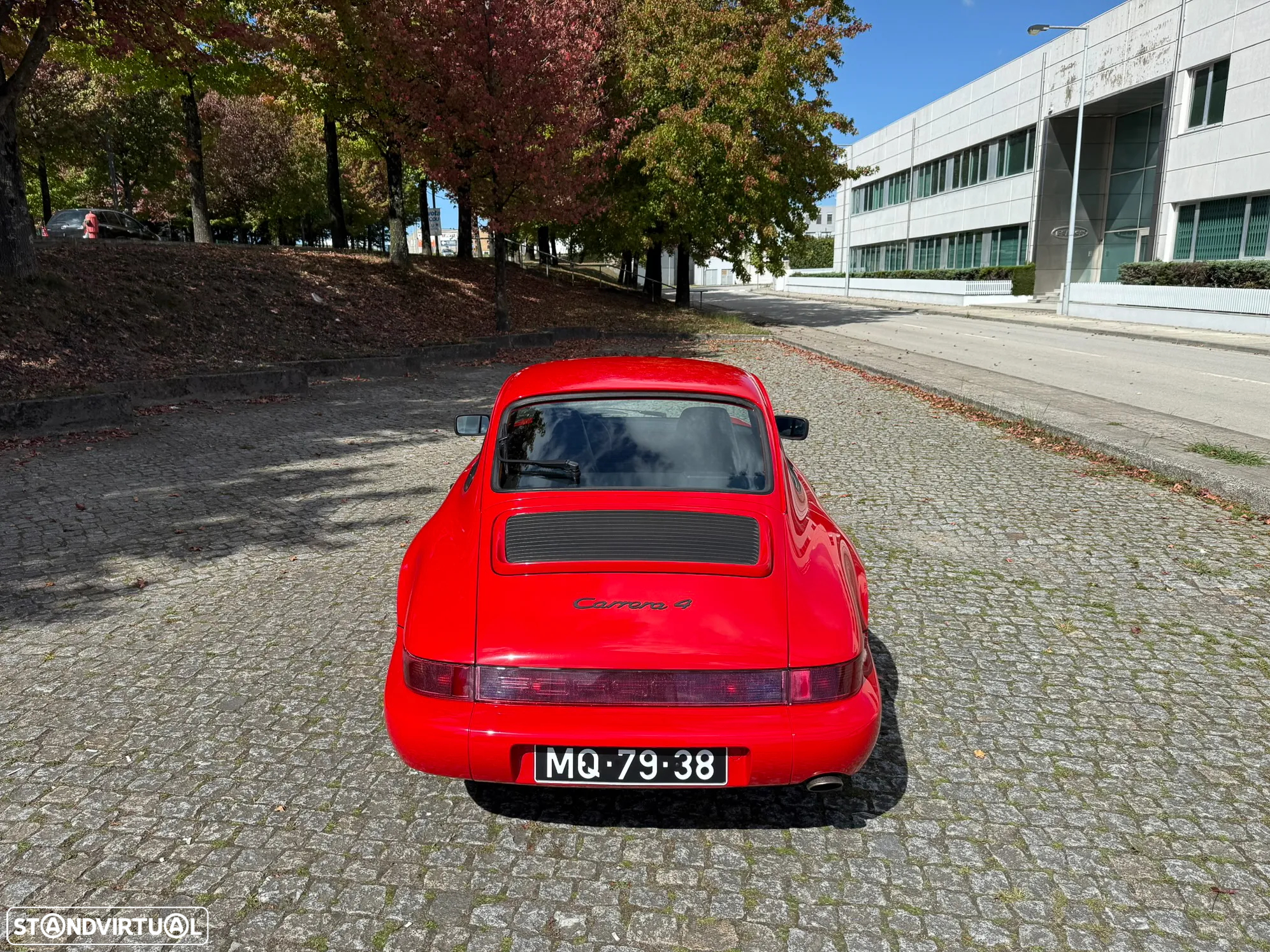 Porsche 911 (964) Coupé 3.6 Carrera 4 - 8