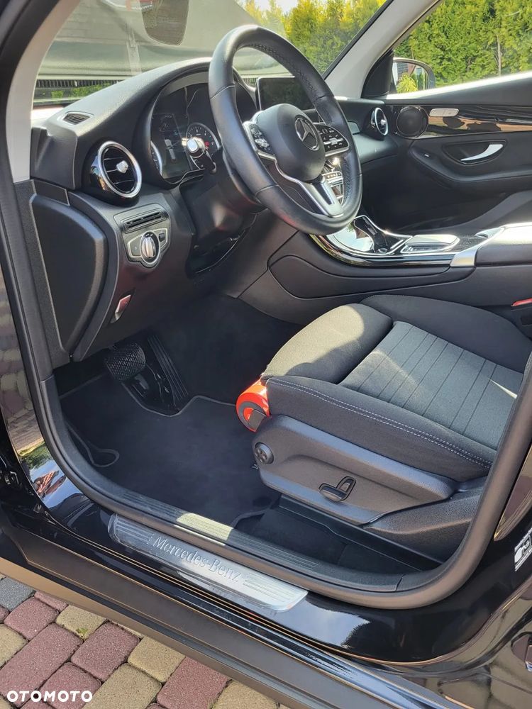 Mercedes-Benz GLC 200 d 4-Matic Business Edition - 7