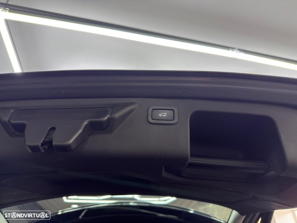 Land Rover Discovery Sport 2.0 eD4 R-Dynamic S - 45