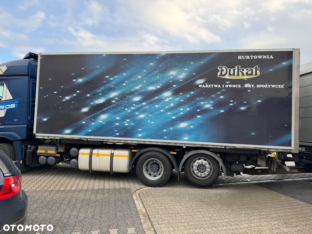 Mercedes-Benz Actros - 6