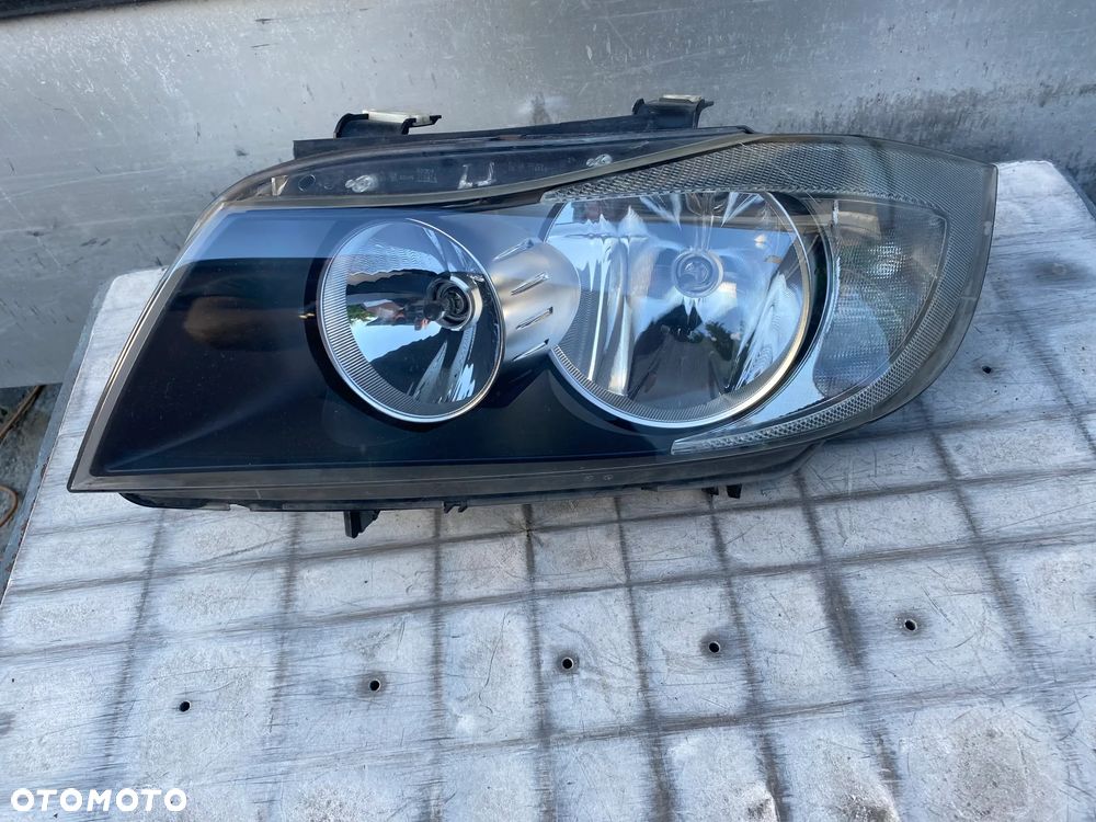 lampa BMW 3 E90 przed liftem zwykła ZKW lewa eu cała - 1