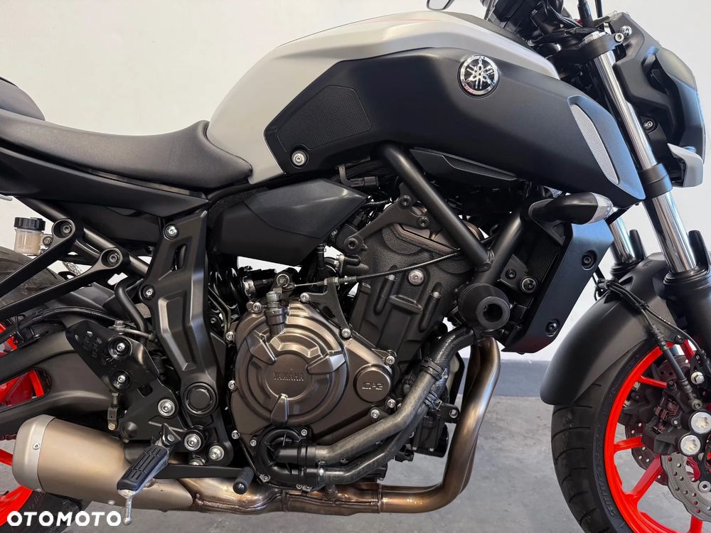 Yamaha MT - 13