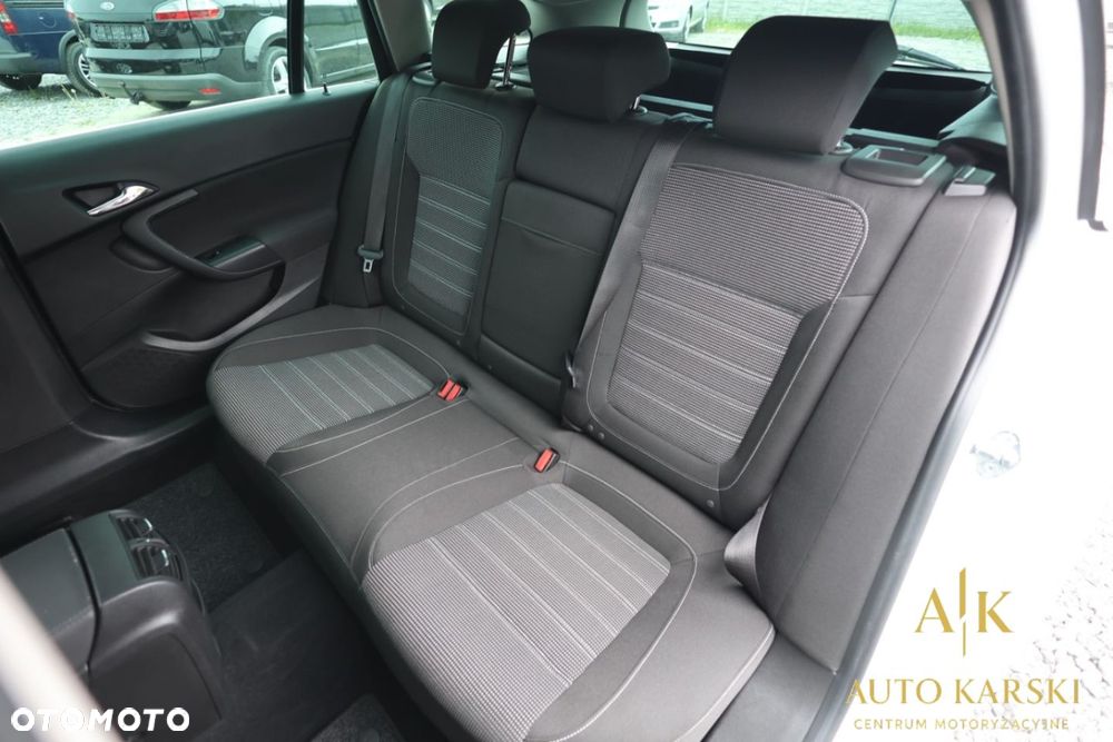 Opel Insignia - 10