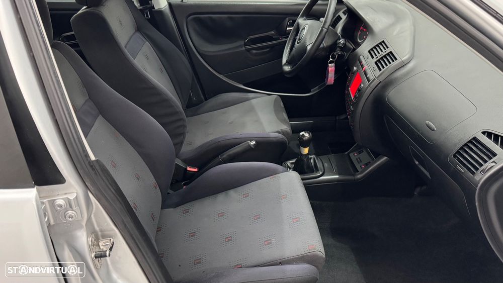 SEAT Ibiza 1.4 16V Sport - 8