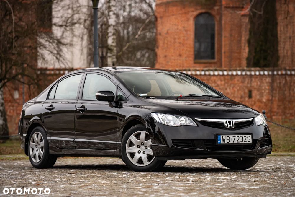 Honda Civic 1.8 Comfort - 1