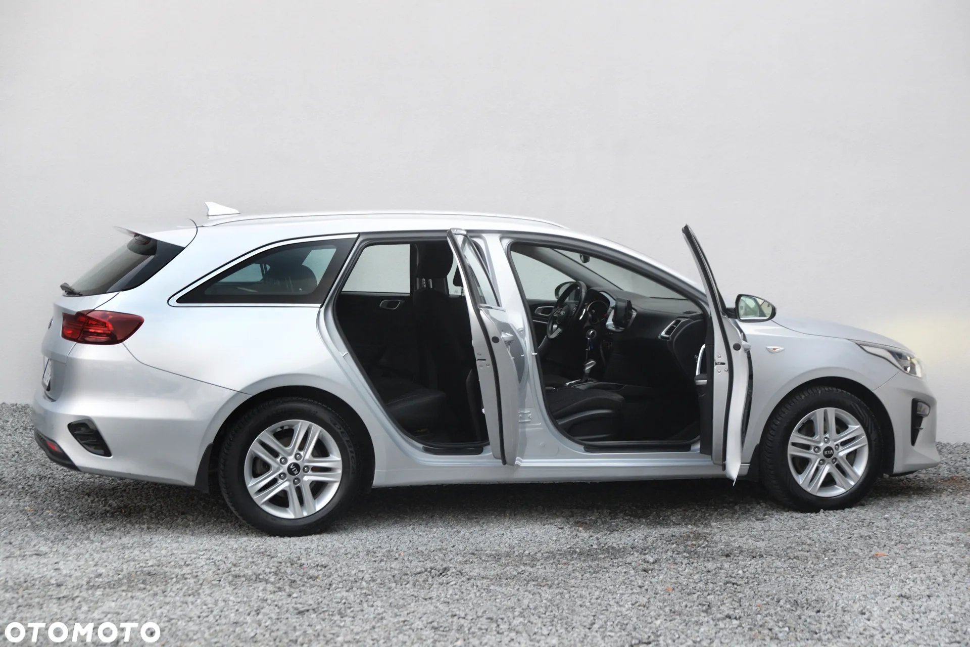Kia Ceed 1.5 T-GDI Business Line DCT - 22