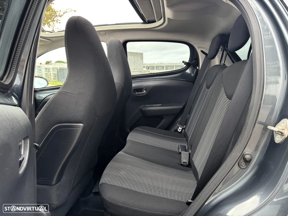 Peugeot 108 1.0 VTI S&S Top! Allure - 13