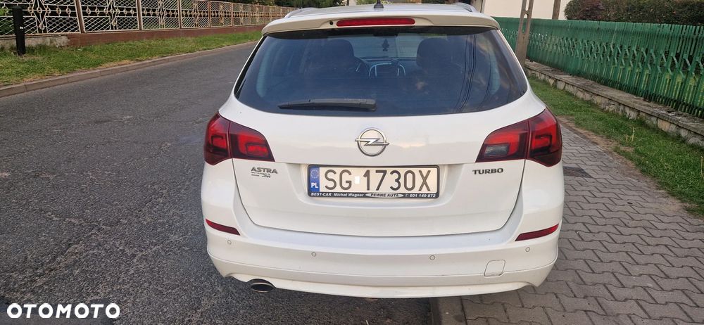 Opel Astra 1.6 T Sport - 13