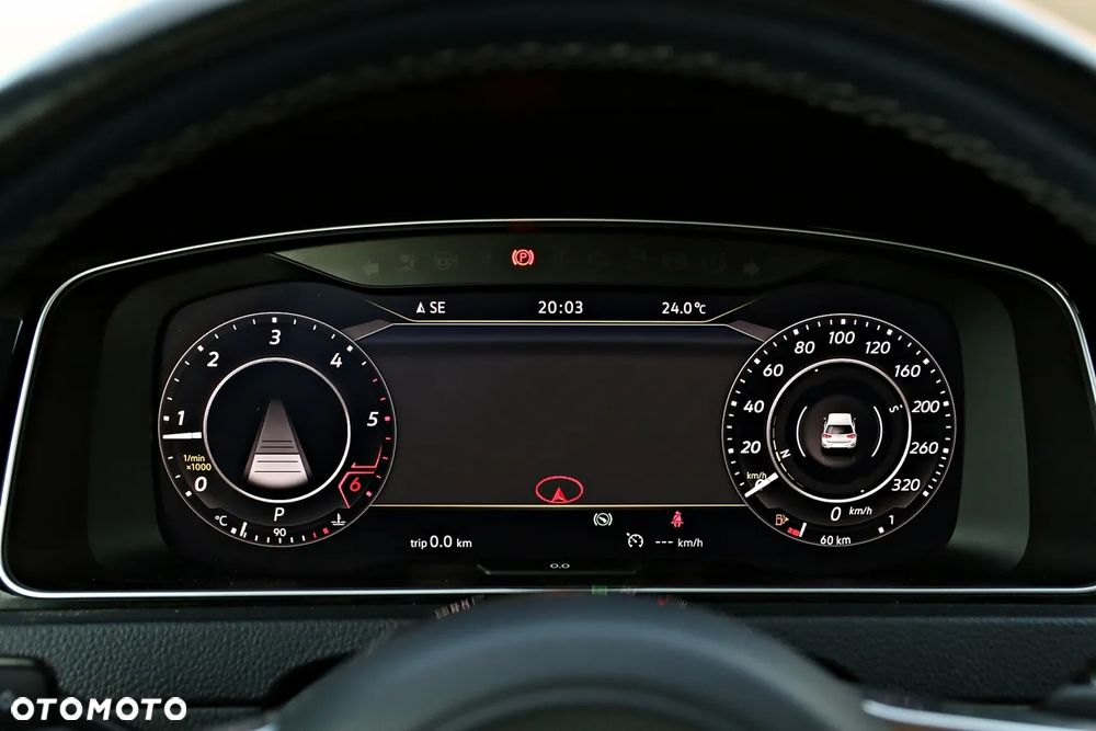 Volkswagen Golf GTD 2.0 TDI SCR DSG - 25