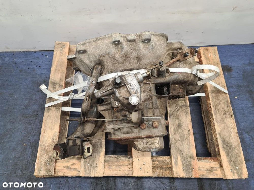 OPEL ASTRA F LIFT 1.4B SKRZYNIA BIEGÓW MANUALNA M79 - 1