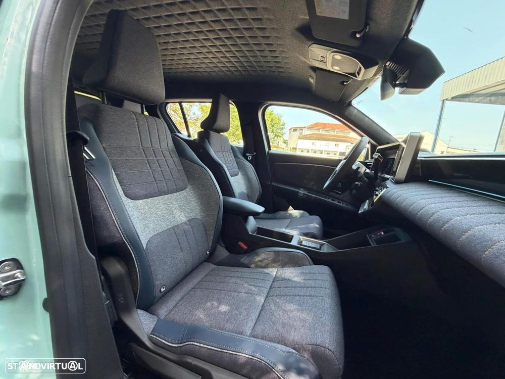 Renault 4 E-Tech 52 kWh Techno Autonomia Conforto - 39