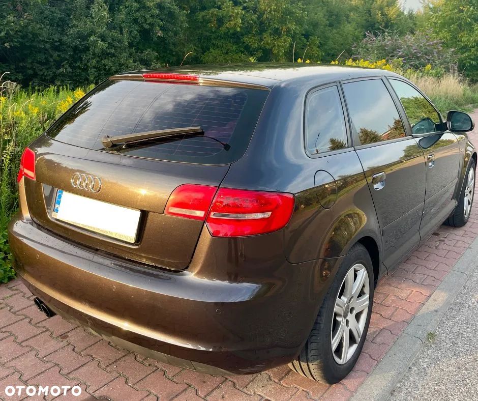 Audi A3 1.9 TDI S Line Sportpaket plus - 11