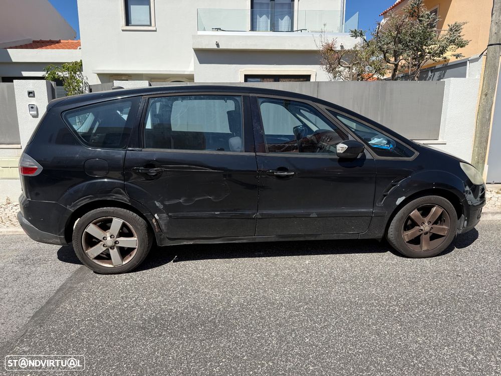 Ford S-Max 2.0 TDCi Titanium 7L - 11