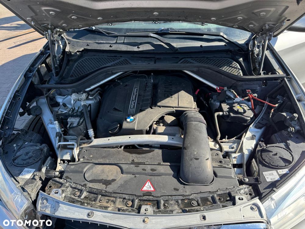 BMW X5 xDrive35i Sport-Aut - 26