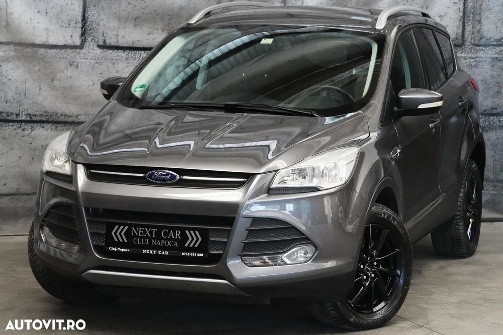 Ford Kuga 2.0 TDCi 4x4 Aut. Trend - 3