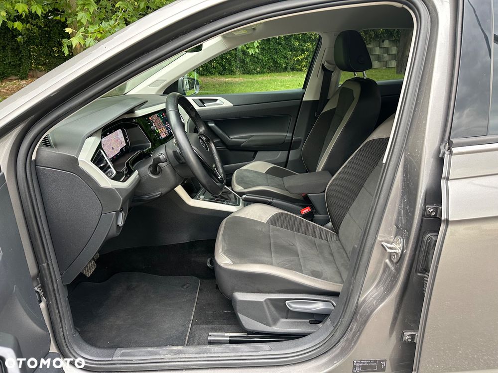 Volkswagen Polo 1.0 TSI Highline DSG - 28