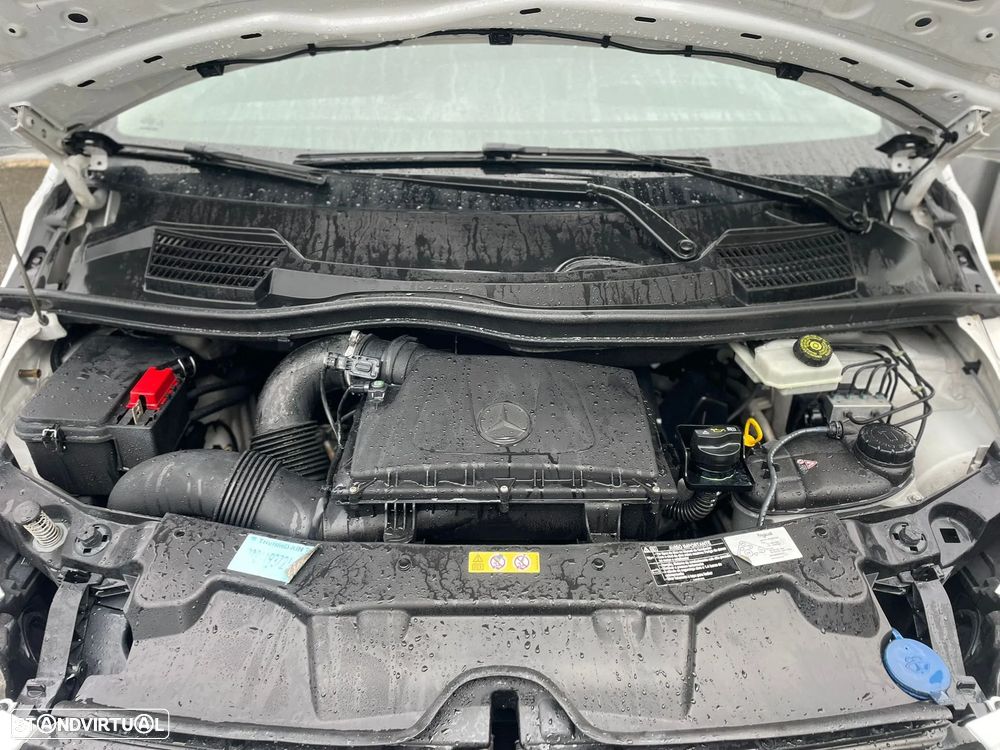 Mercedes-Benz VITO 114 CDI LONGA C/ MOTOR DE FRIO E CAIXA ISOTÉRMICA - 25