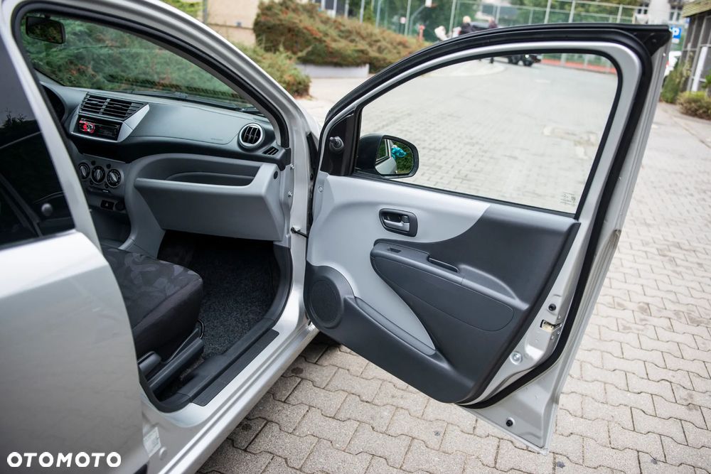Suzuki Alto 1.0 Comfort City - 23