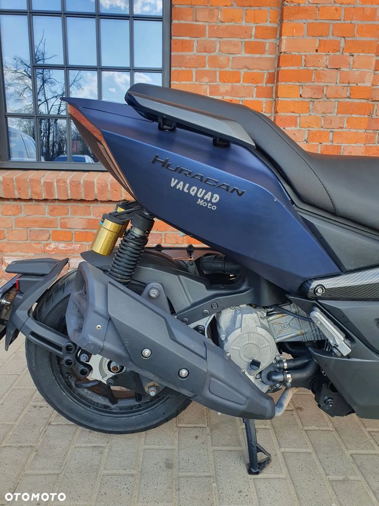 Yamaha Inny - 18
