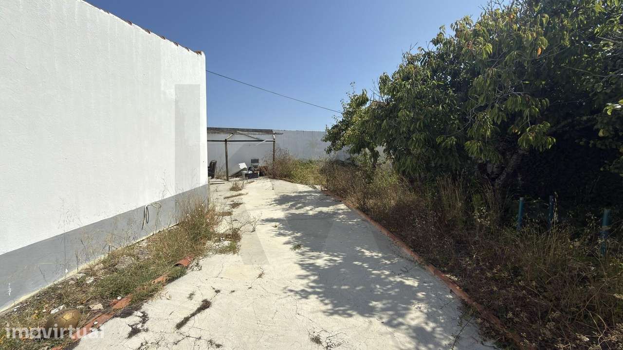 Moradia térrea 2 assoalhadas em A-do-Ruivos, Bombarral num lote de ter - Grande imagem: 5/19