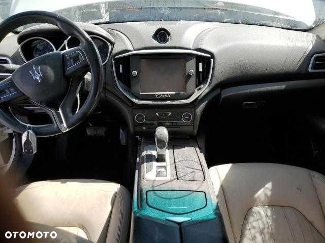 Maserati Ghibli 243 kW, z 2015 roku, model USA. - 7