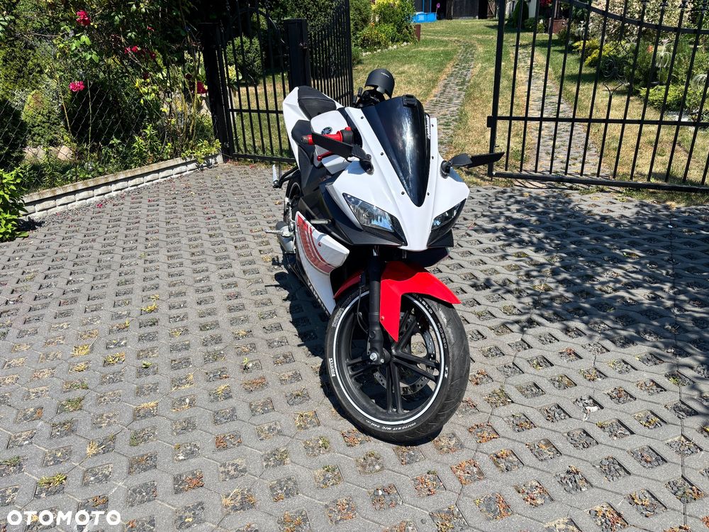 Yamaha R125 - 2