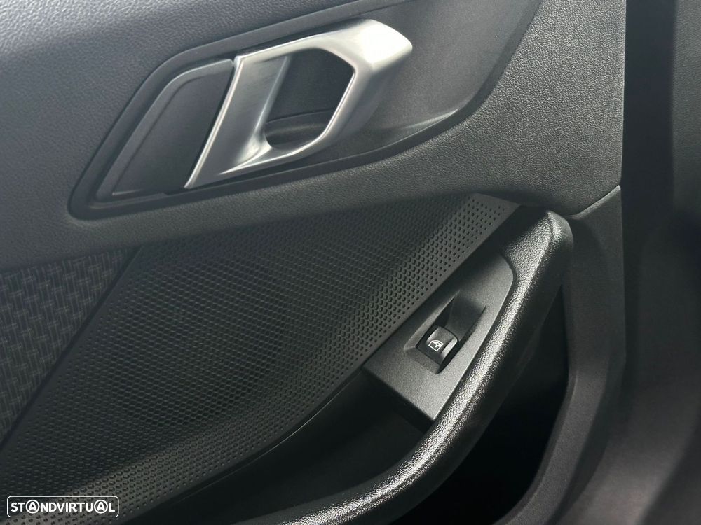 BMW 118 i Corporate Edition Auto - 12