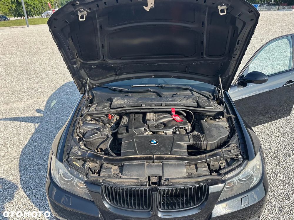 BMW Seria 3 - 22