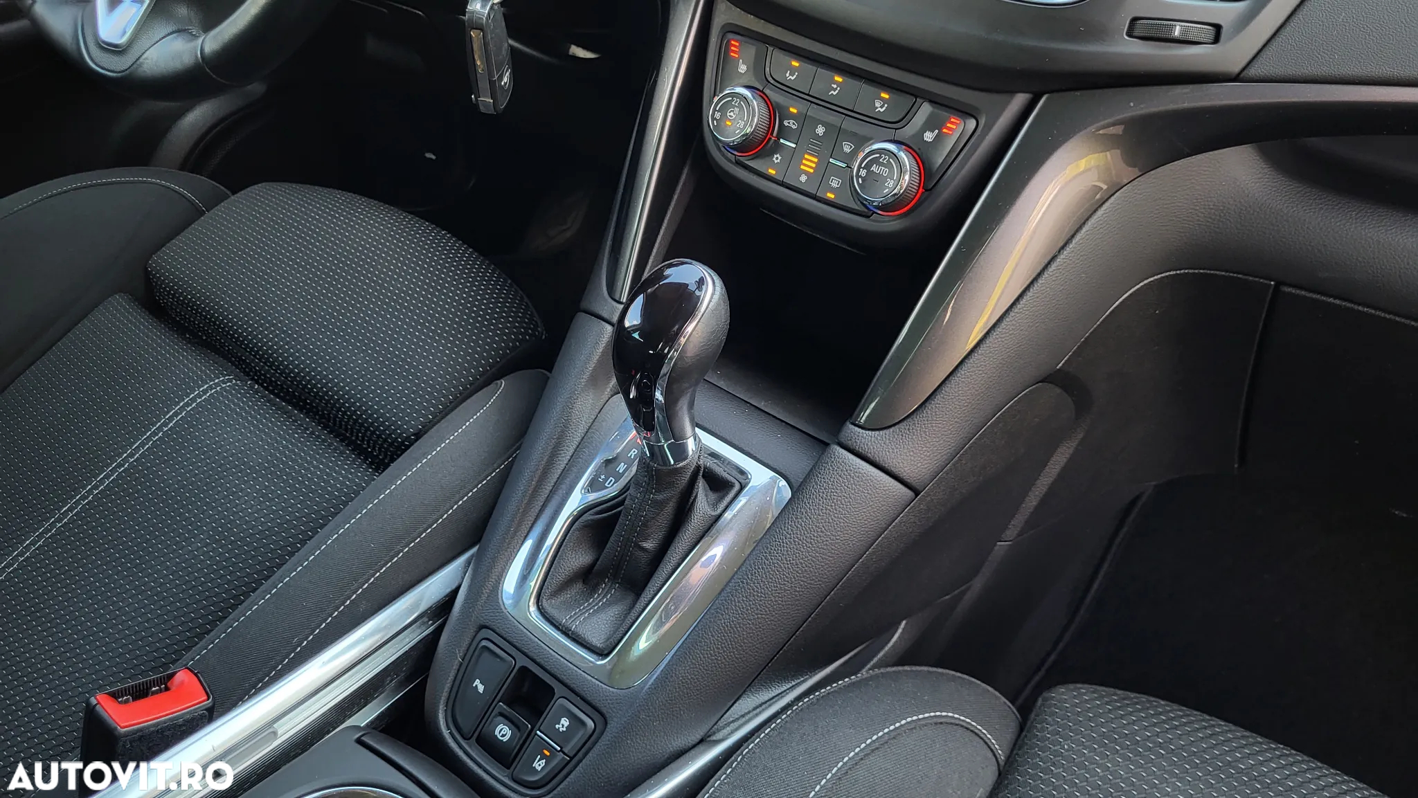 Opel Zafira 2.0 D (CDTI) Automatik Business Innovation - 9