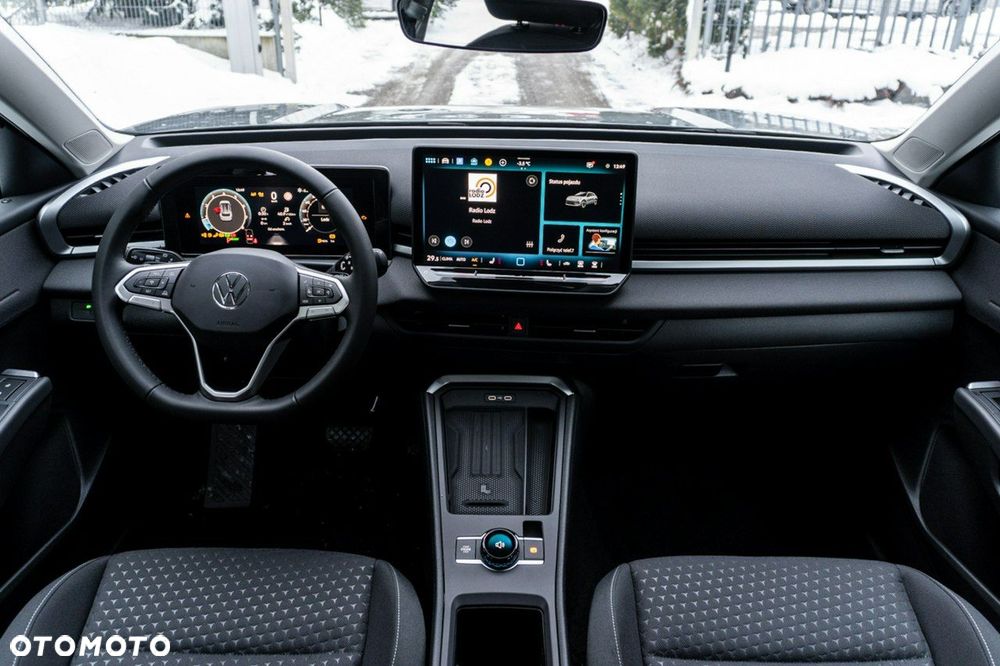 Volkswagen T-Roc - 15