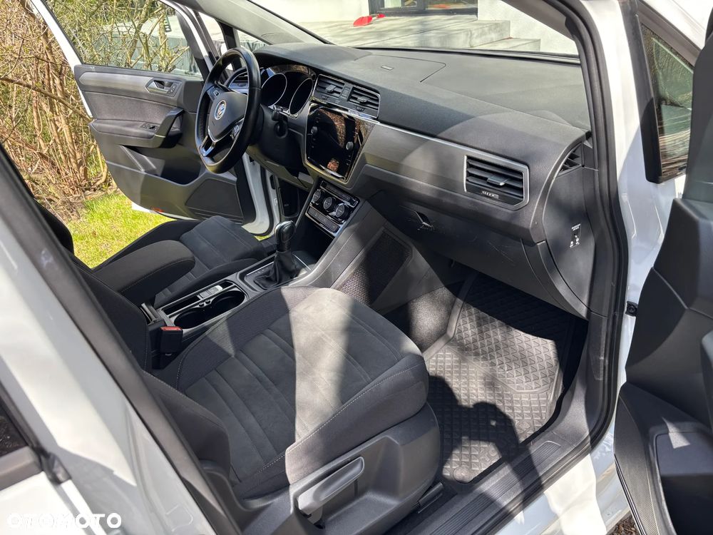 Volkswagen Touran 1.5 TSI EVO Comfortline DSG - 13