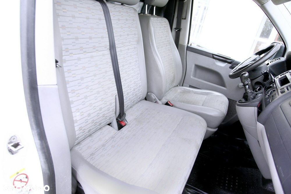 Volkswagen Transporter - 13
