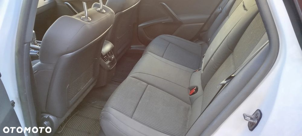 Peugeot 508 1.6 e-HDi Active S&S - 22