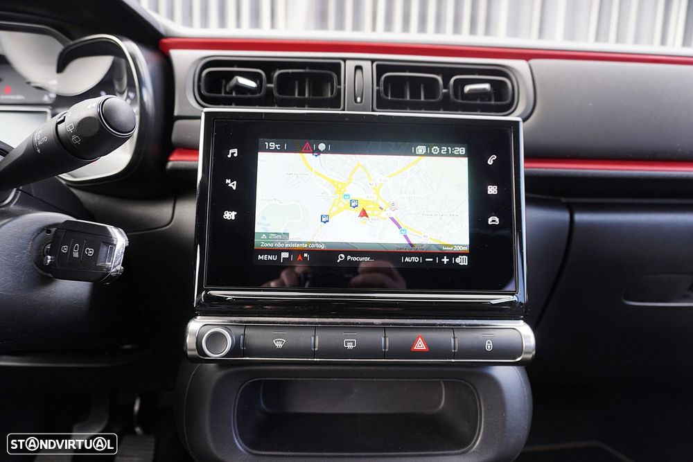 Citroën C3 1.2 PureTech Shine - 38