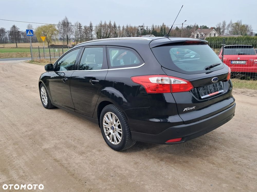 Ford Focus 1.6 TDCi DPF Titanium - 5