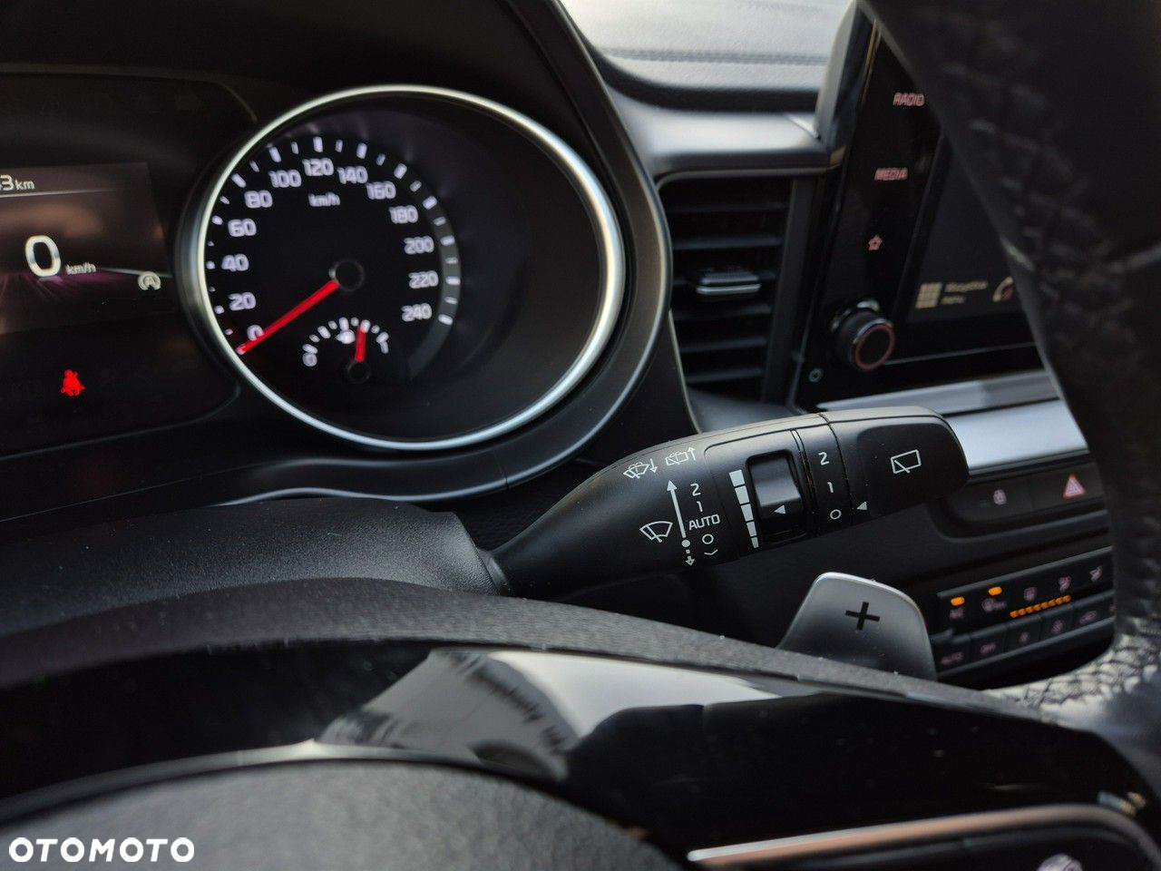 Kia Ceed 1.5 T-GDI M DCT - 24